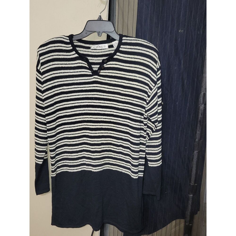 Chaus sweater women's size large